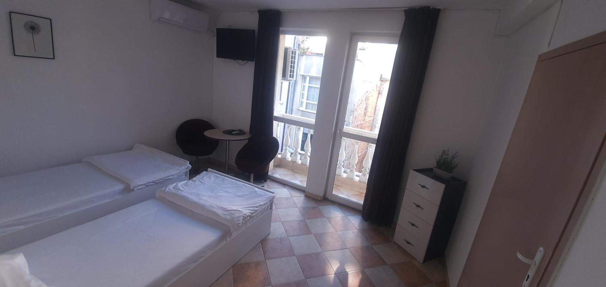 Паи Хост Hostel Plovdiv Exterior foto